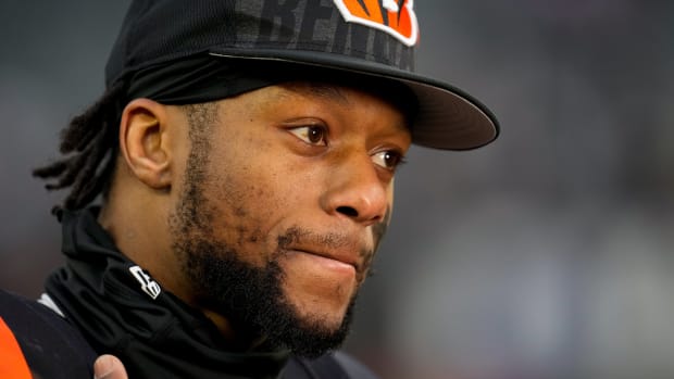 Mixon after the Bengals’ 31-14 win over the Browns on Jan. 7, 2024.